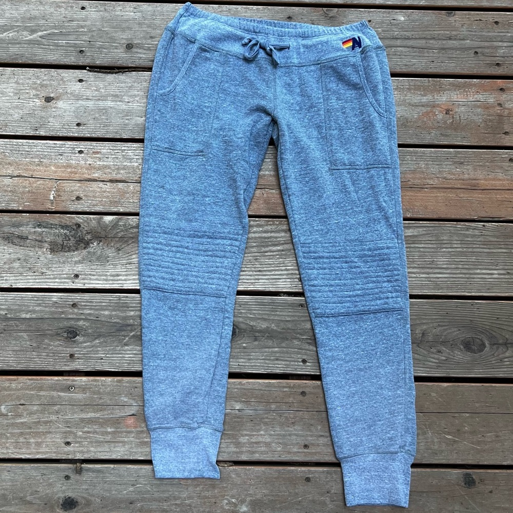 EUC Aviator Nation Heather grey sweats - sz M - with pockets!